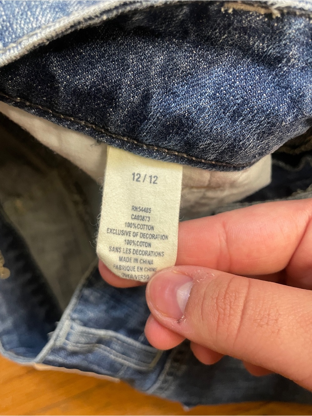 American Eagle Outfitters Blue Denim Rolled Cuff Jean Shorts - Picture 3 of 3